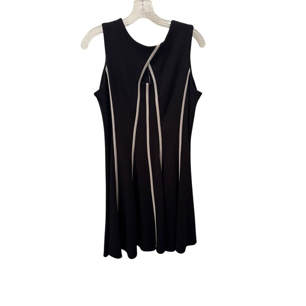 Boutique style dress blacka nd white size 14